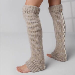 (SOLD/Traded) LUNYA Lofty Wool Whip Stitch Leg Warmer in Toasted Marl O/S